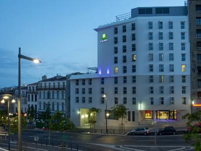 exterior view 1 - hotel holiday inn express st charles - marseille, france