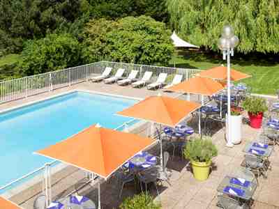 outdoor pool - hotel novotel metz amneville - metz, france