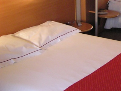 bedroom - hotel kyriad metz centre - metz, france