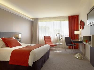 bedroom - hotel best western plus metz technopole - metz, france