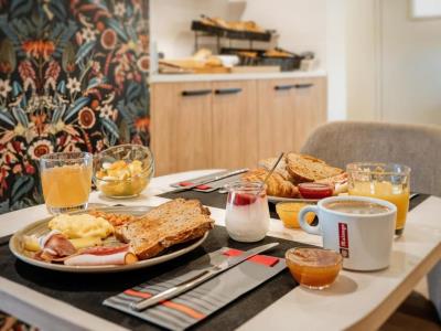 breakfast room - hotel best western metz centre gare - metz, france