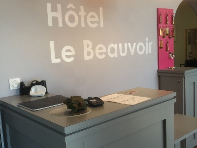 lobby - hotel beauvoir - mont st michel, france