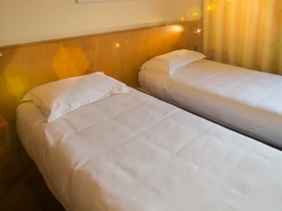 standard bedroom - hotel vert - mont st michel, france