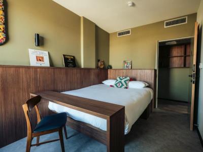 bedroom - hotel jost montpellier - montpellier, france