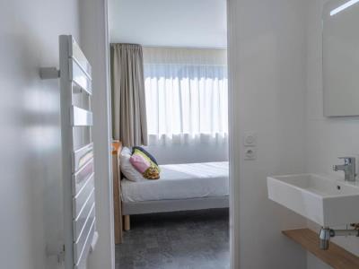 bedroom 2 - hotel kabane montpellier - montpellier, france