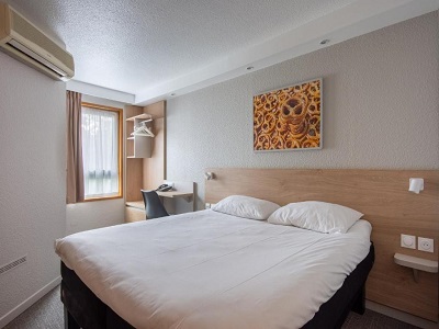 bedroom - hotel brit hotel confort mulhouse centre - mulhouse, france