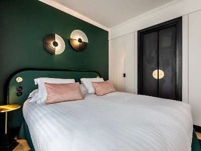 bedroom 3 - hotel best western plus crystal, hotel and spa - nancy, france