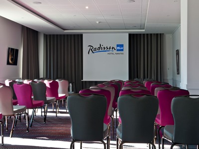 conference room - hotel radisson blu nantes - nantes, france