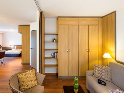 bedroom 2 - hotel aparthotel adagio nantes centre - nantes, france