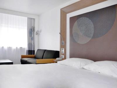 bedroom 2 - hotel novotel nantes centre gare - nantes, france