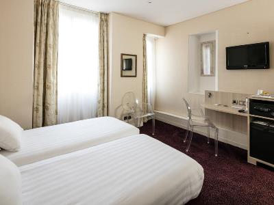 bedroom - hotel best western alba - nice, france