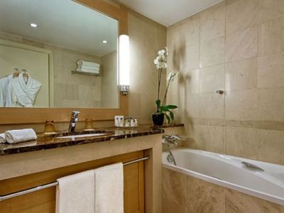 bathroom - hotel hyatt regency nice - nice, france