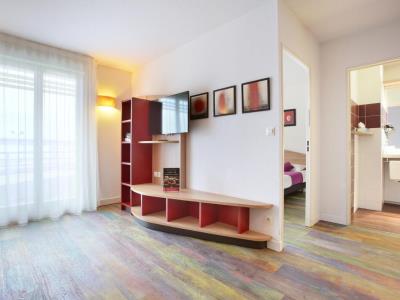 bedroom 3 - hotel suite home saran - orleans, france