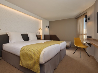 bedroom 1 - hotel auteuil tour eiffel - paris, france