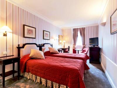 bedroom - hotel golden tulip washington opera - paris, france