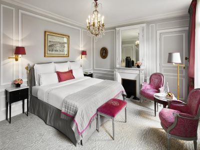 bedroom 1 - hotel plaza athenee - paris, france