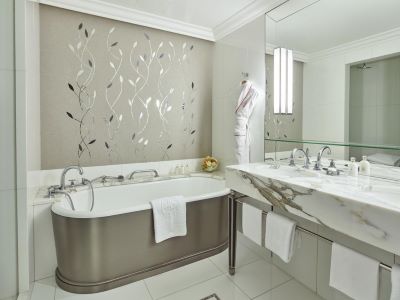 bathroom - hotel plaza athenee - paris, france