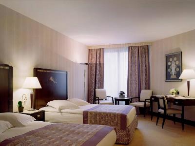 bedroom 2 - hotel collectionneur arc de triomphe - paris, france