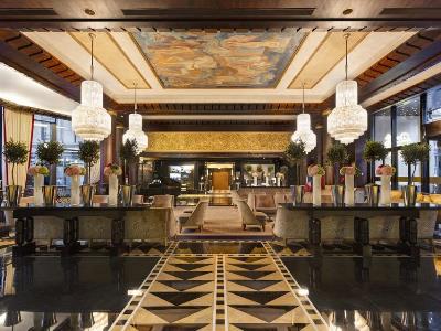 lobby - hotel collectionneur arc de triomphe - paris, france