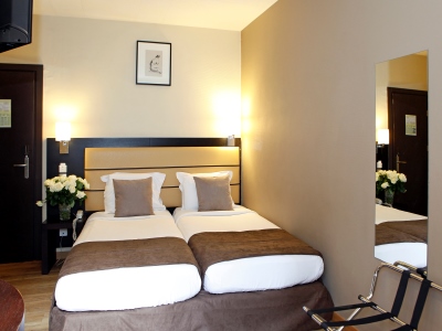 bedroom - hotel sure by bw paris gare du nord - paris, france