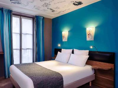 bedroom - hotel mercure paris opera grands boulevards - paris, france