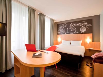 bedroom 2 - hotel ibis paris gare de l'est 10eme - paris, france