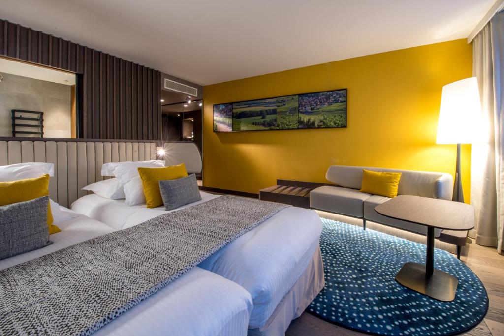 bedroom 3 - hotel best western premier de la paix - reims, france