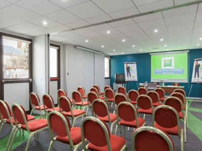 conference room 1 - hotel ibis styles reims centre cathedrale - reims, france