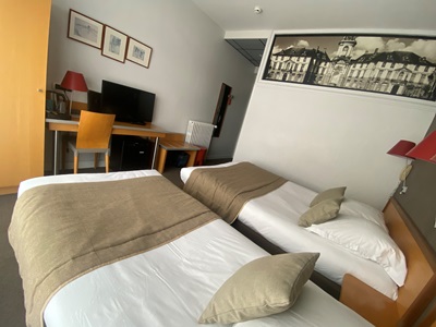 bedroom 3 - hotel des lices - rennes, france