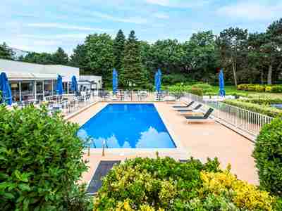 outdoor pool - hotel novotel rennes alma - rennes, france