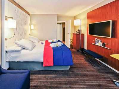 bedroom 1 - hotel mercure rennes centre parlement - rennes, france