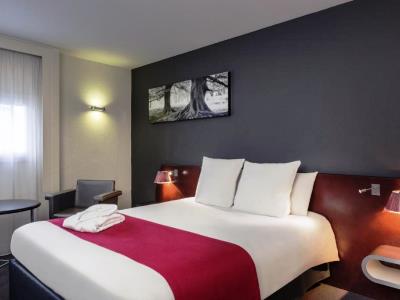 bedroom - hotel mercure rennes centre gare - rennes, france