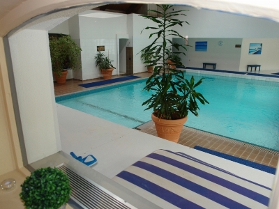 indoor pool 2 - hotel causse comtal - rodez, france