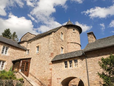 Chateau De Fontanges