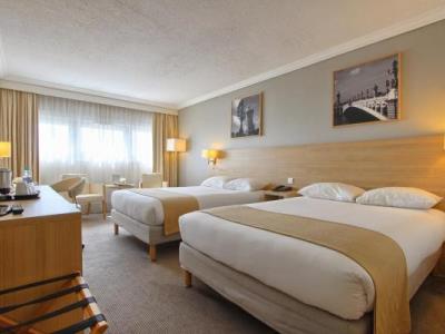 bedroom 2 - hotel hotel inn paris cdg airport - roissy, france