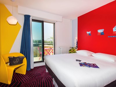 bedroom - hotel ibis styles rouen centre cathedrale - rouen, france