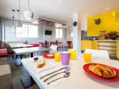 breakfast room - hotel ibis styles rouen centre cathedrale - rouen, france