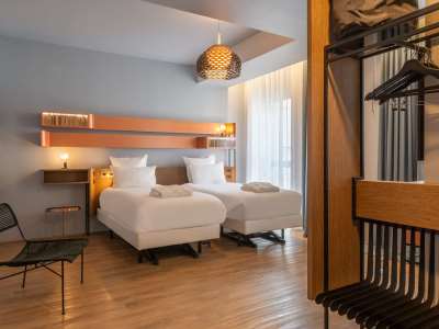 bedroom 5 - hotel golden tulip saint malo - le grand be - st malo, france