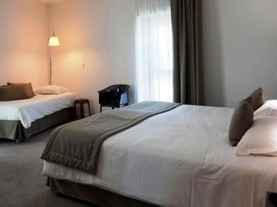 bedroom 1 - hotel mercure saint malo balmoral - st malo, france