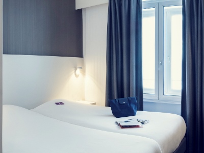 bedroom 4 - hotel mercure strasbourg centre petite france - strasbourg, france