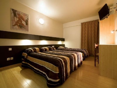 bedroom 2 - hotel esplanade - strasbourg, france