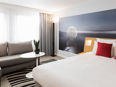 bedroom 1 - hotel novotel centre halles - strasbourg, france