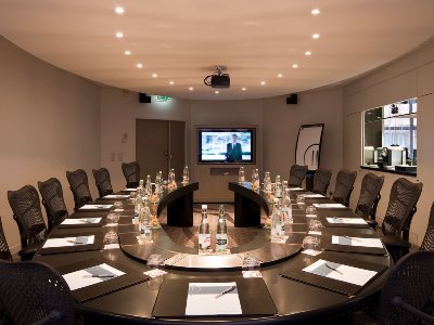 conference room 1 - hotel pullman toulouse centre - toulouse, france