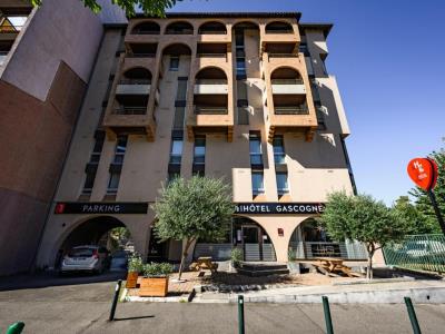 exterior view - hotel gascogne - toulouse, france