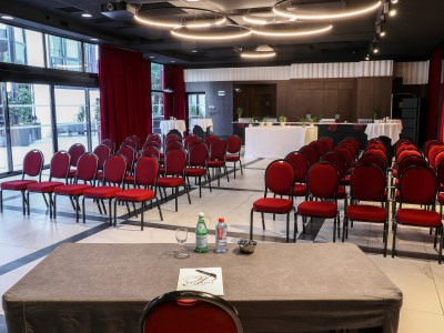 conference room - hotel palladia - toulouse, france
