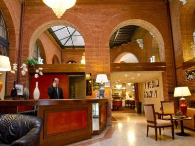 lobby - hotel les capitouls toulouse centre - toulouse, france