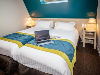 bedroom 1 - hotel best western plus vannes centre-ville - vannes, france