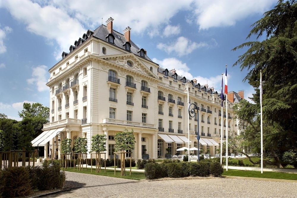 exterior view - hotel waldorf astoria trianon palace - versailles, france
