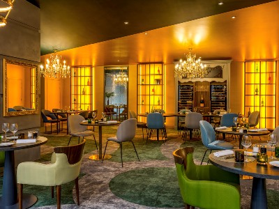 restaurant - hotel le louis chateau mgallery by sofitel - versailles, france