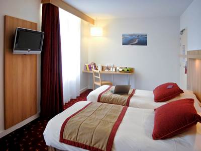 bedroom 3 - hotel mercure abbeville centre - abbeville, france